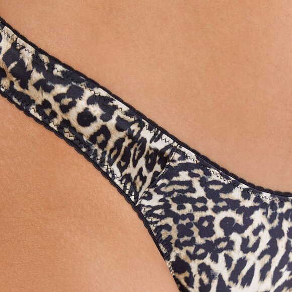 Intimissimi A Moment of Glamour Panties - Picture 3 of 6